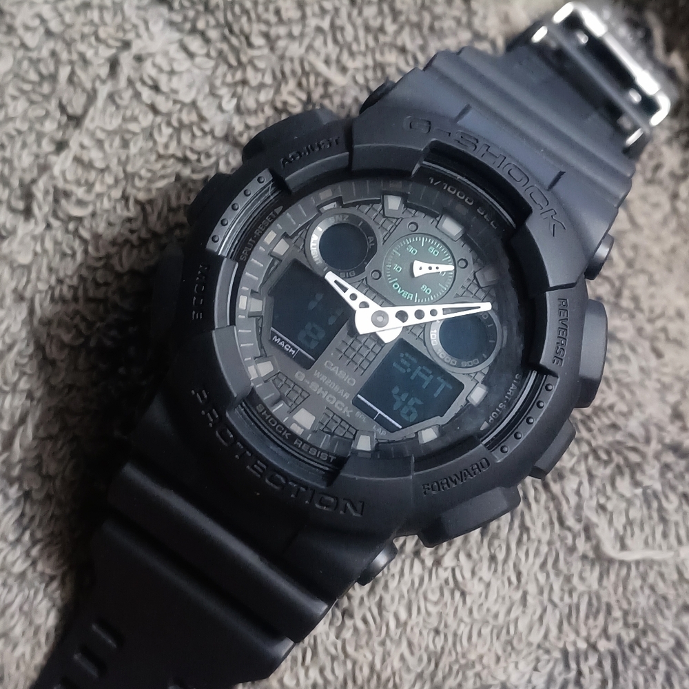 CASIO G-SHOCK GA100MB ( UNISEX )